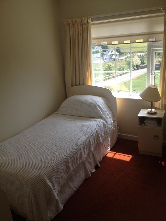 Bed and Breakfast Ard Na Greine Клонакилти Номер фото